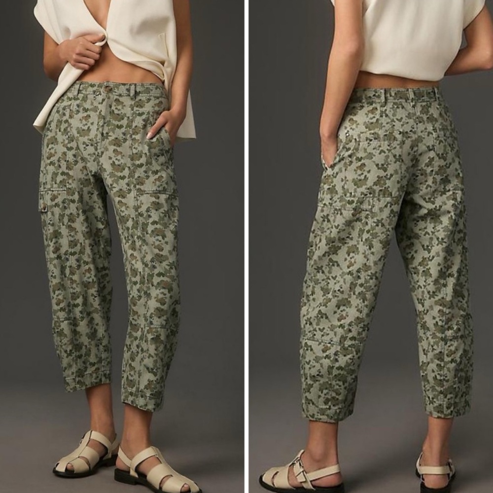Anthropologie Camden Utility Barrel Cargo Pants
Size 2